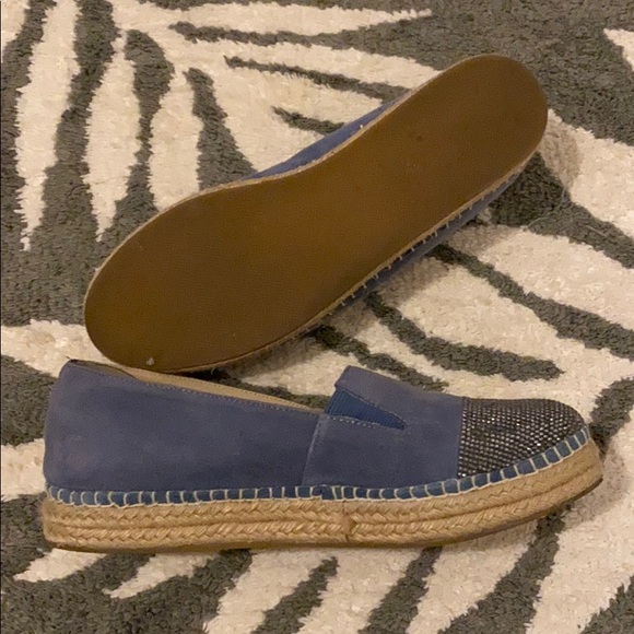 Espadrilles - Picture 2 of 2